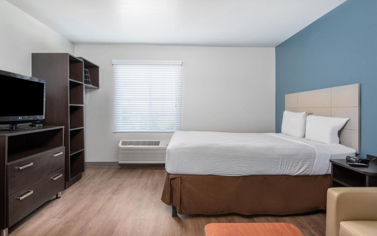 Standard Zimmer mit Queensize-Doppelbett für Nichtraucher