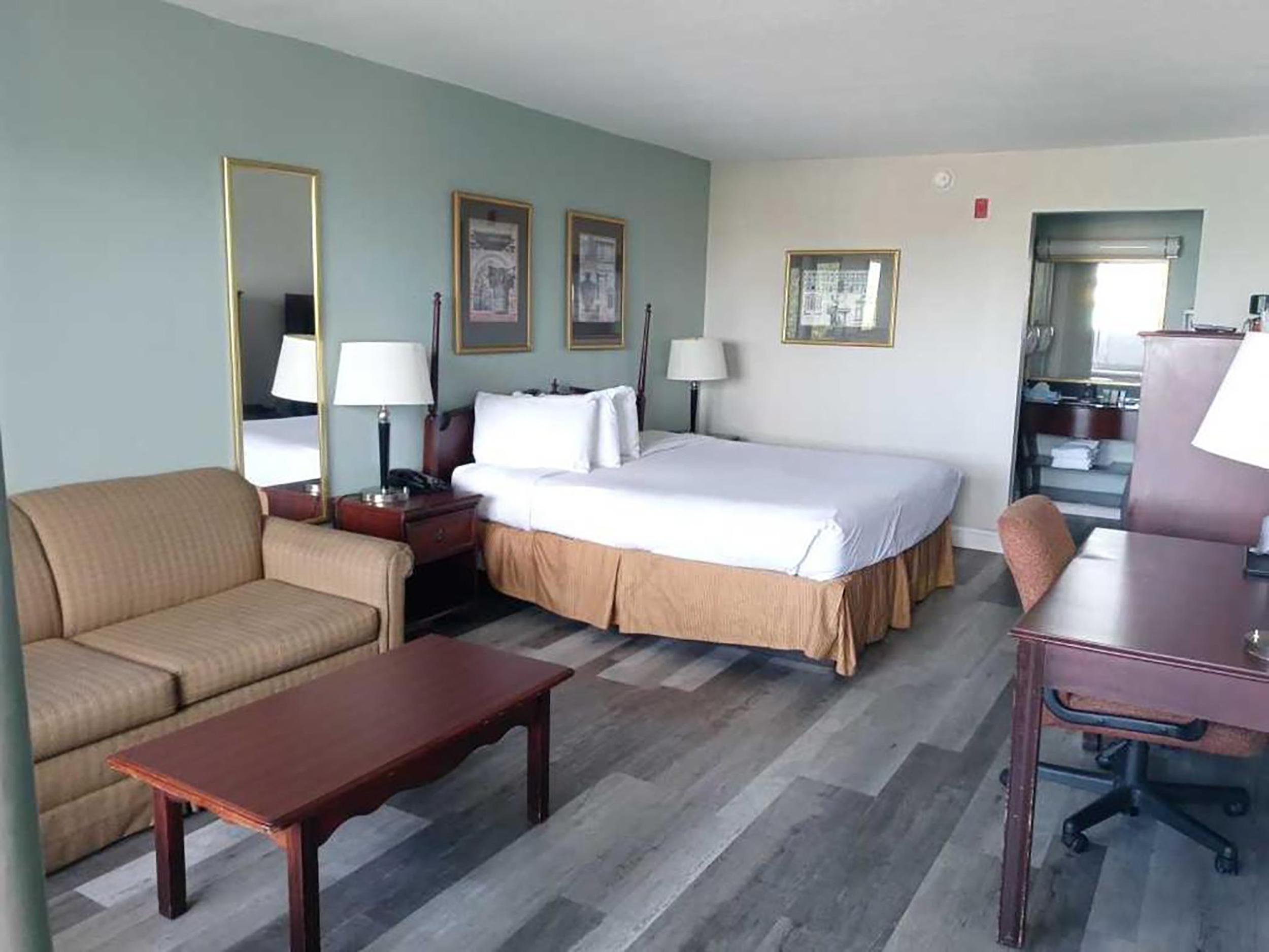 Standard King Room,1276500082:JPEG