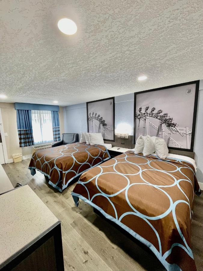 Double Room Two Double Beds Non-Smoking