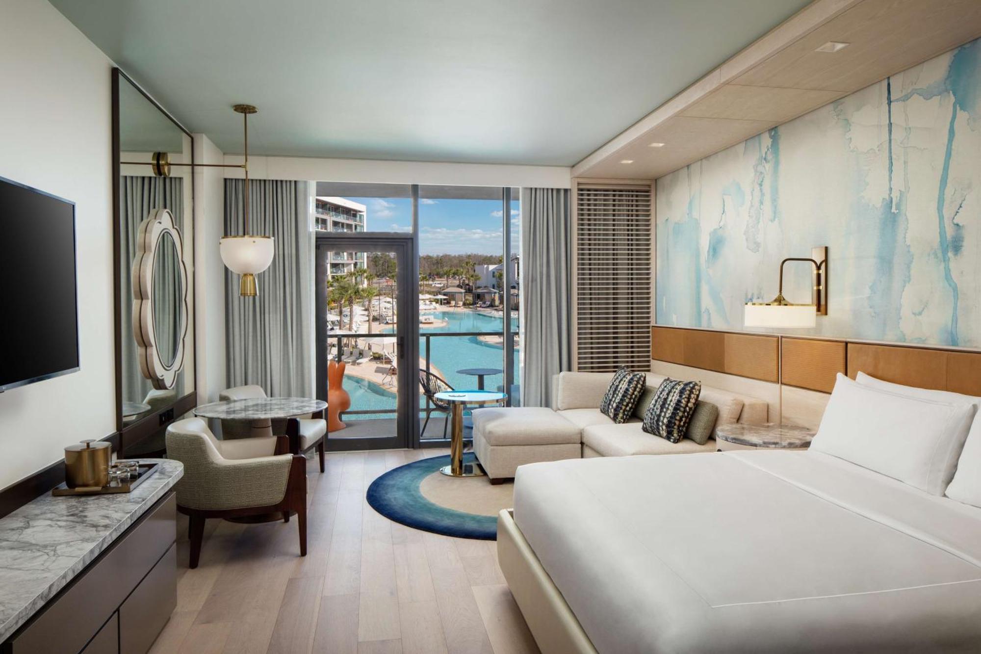 Quarto King com Varanda e Vista Piscina