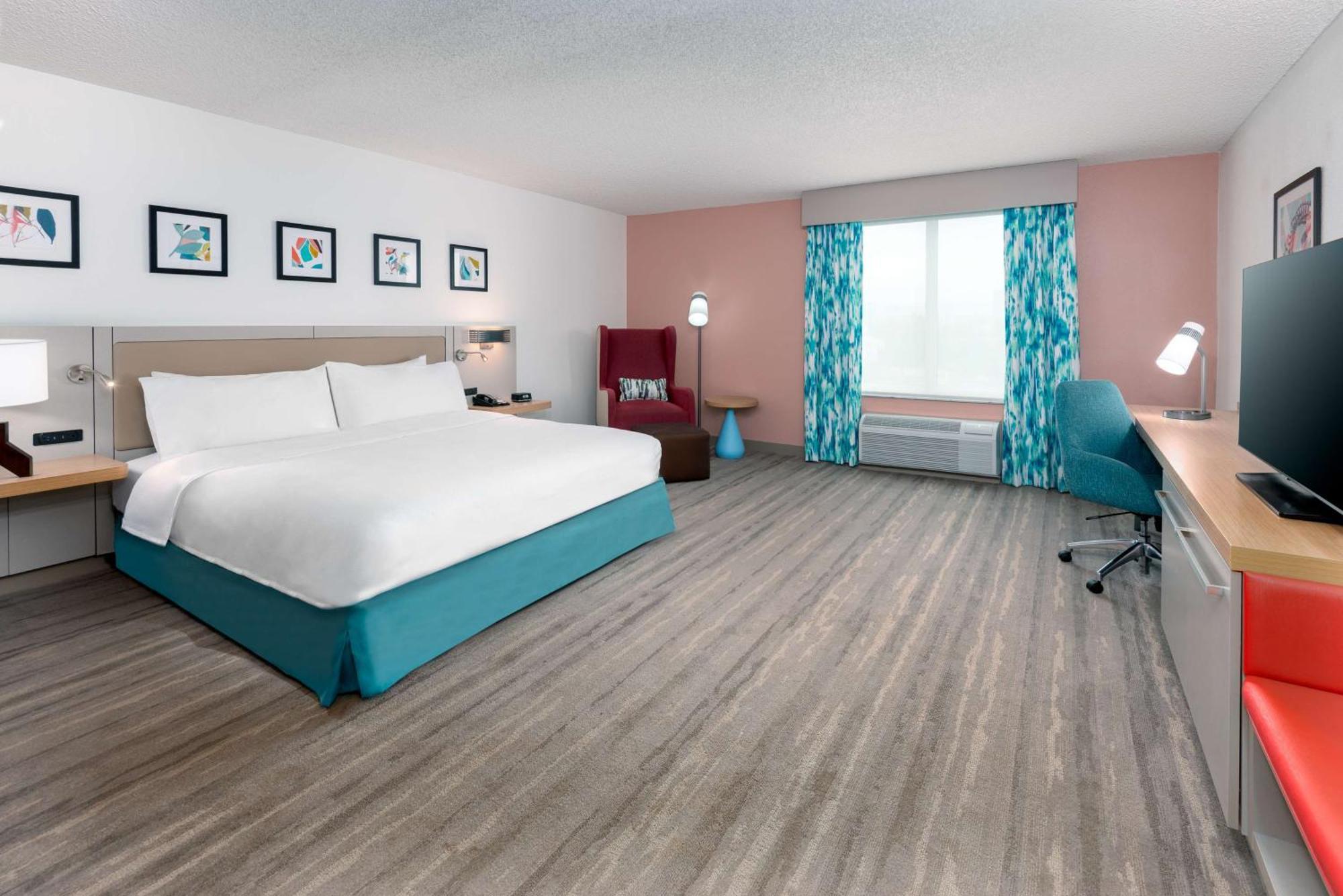 Habitación adaptada para personas con discapacidad/discapacidad auditiva y equipada con bañera - Cama extragrande