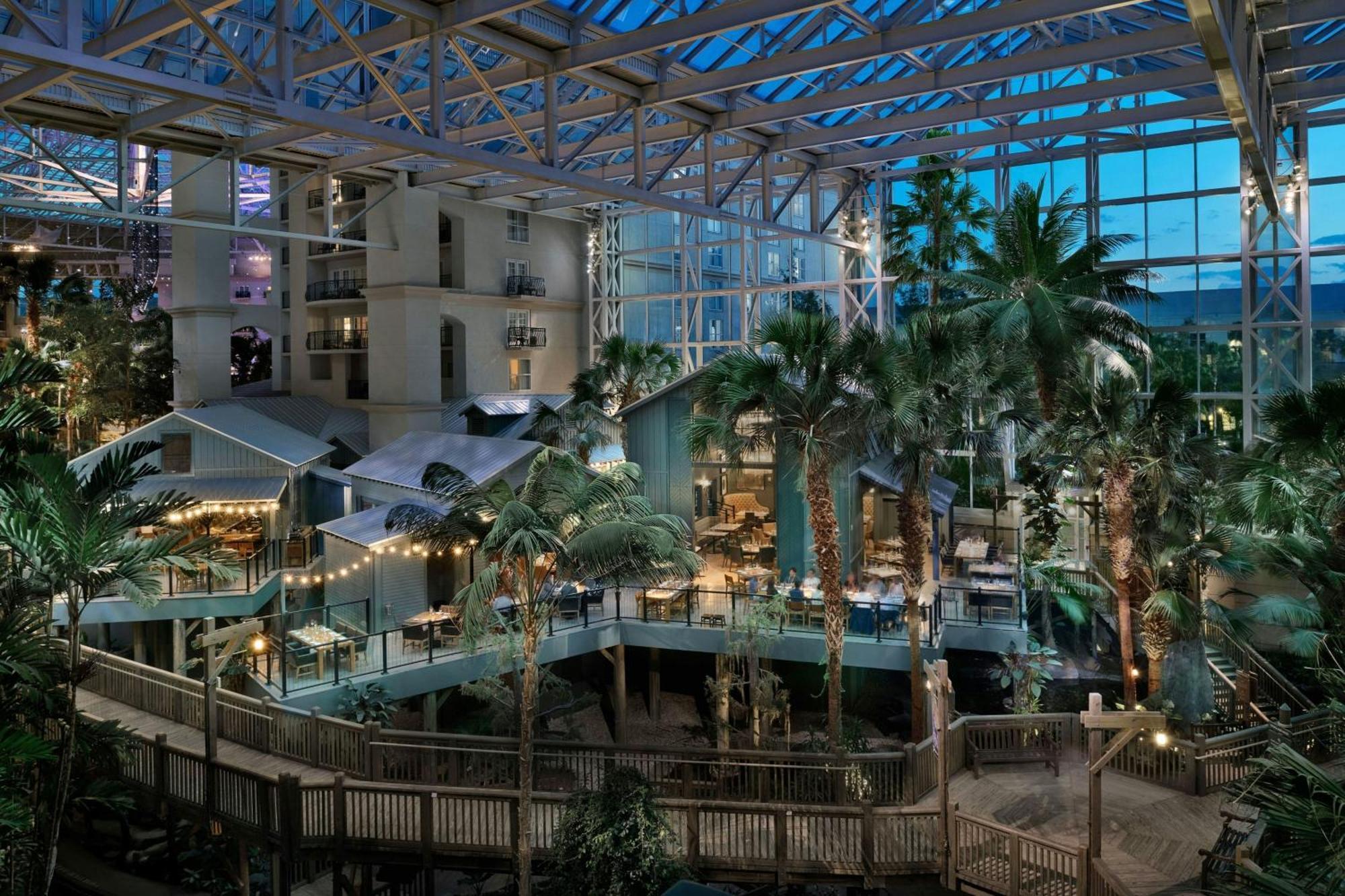King Room Atrium View Balcony