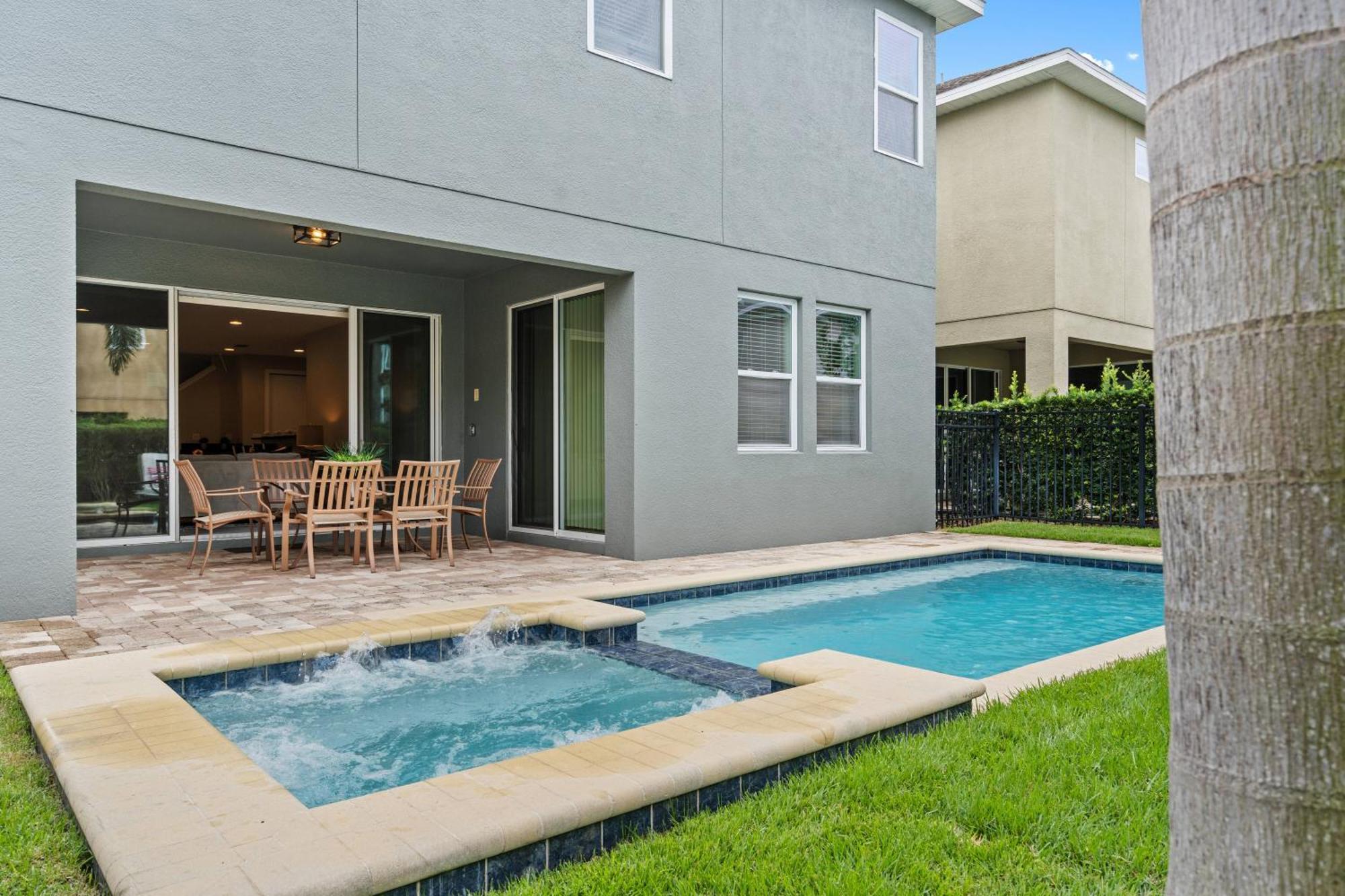 Holiday Home,1677913767:JPEG