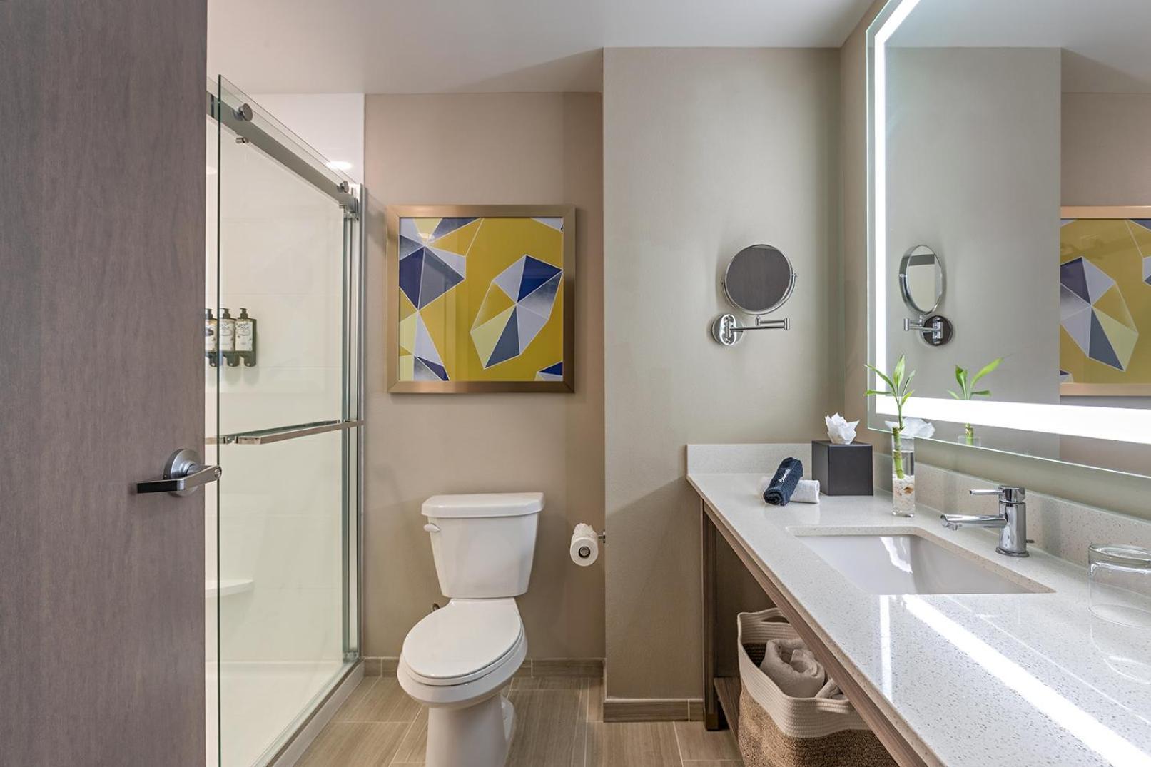 Double Queen Suite