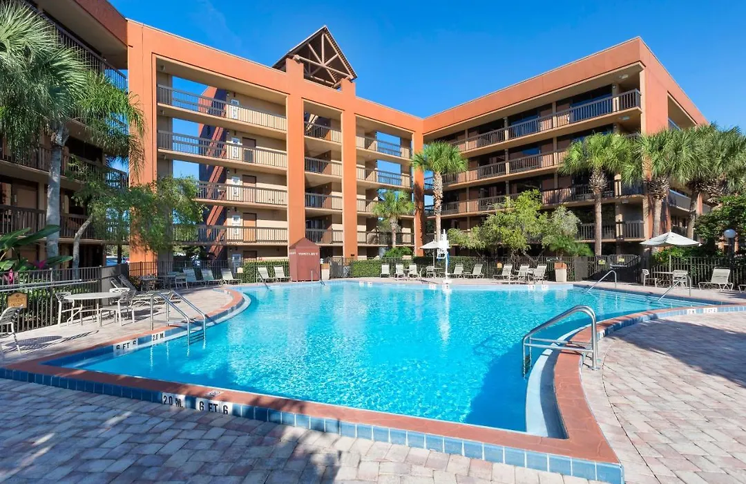 Clarion Inn & Suites At International Drive-1
