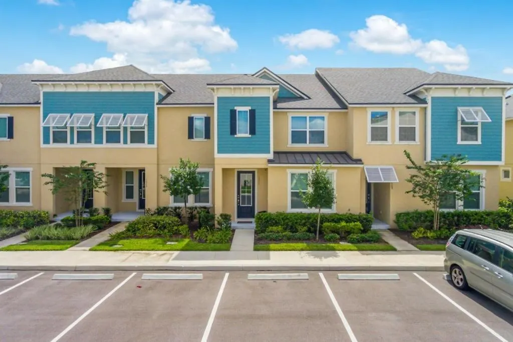 Solaras Finest - 4 Bed 4 Bath Private Pool-1