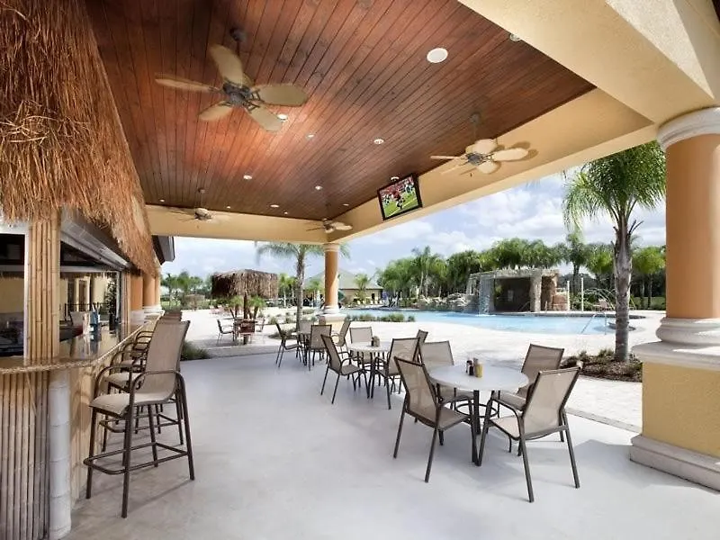 Gorgeous 5 Bed 4 Bath Townhome With Splash Pool In Paradise Palms-1