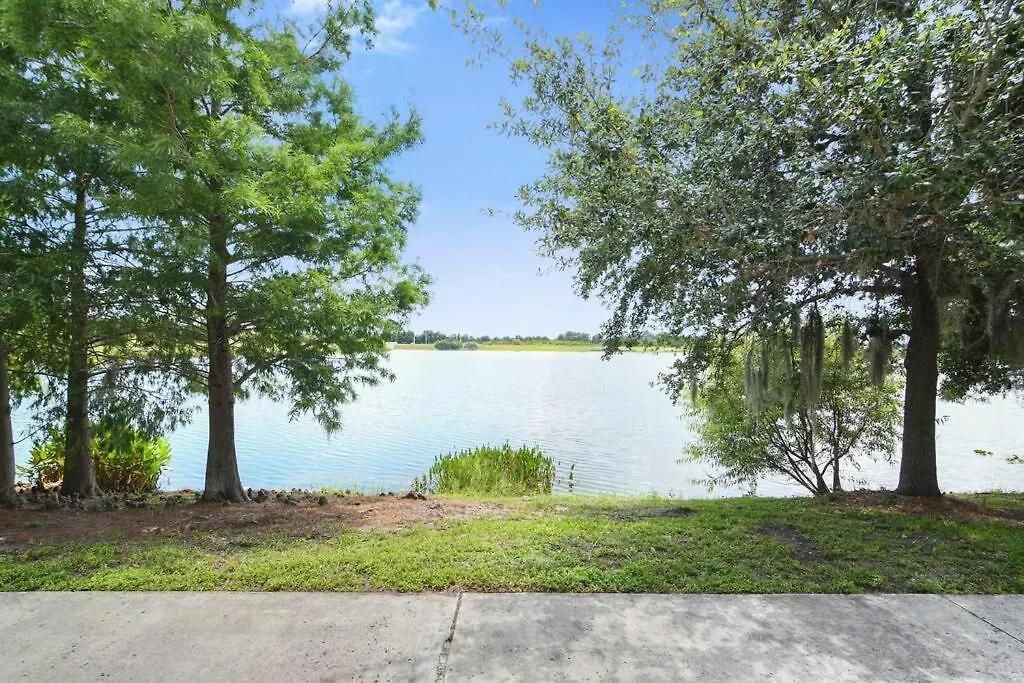 Lake View Vista Cay Apt, Next To Convention Center-1