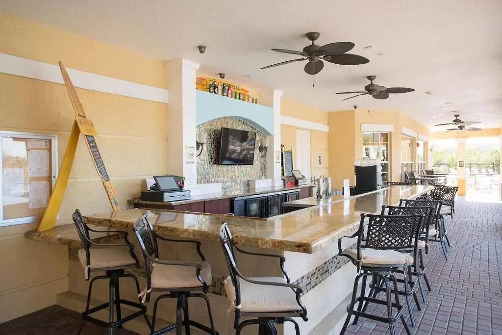 New! Stunning Vista Cay Lake View Excellence Near All Parks, And Walk To The Convention Center-1