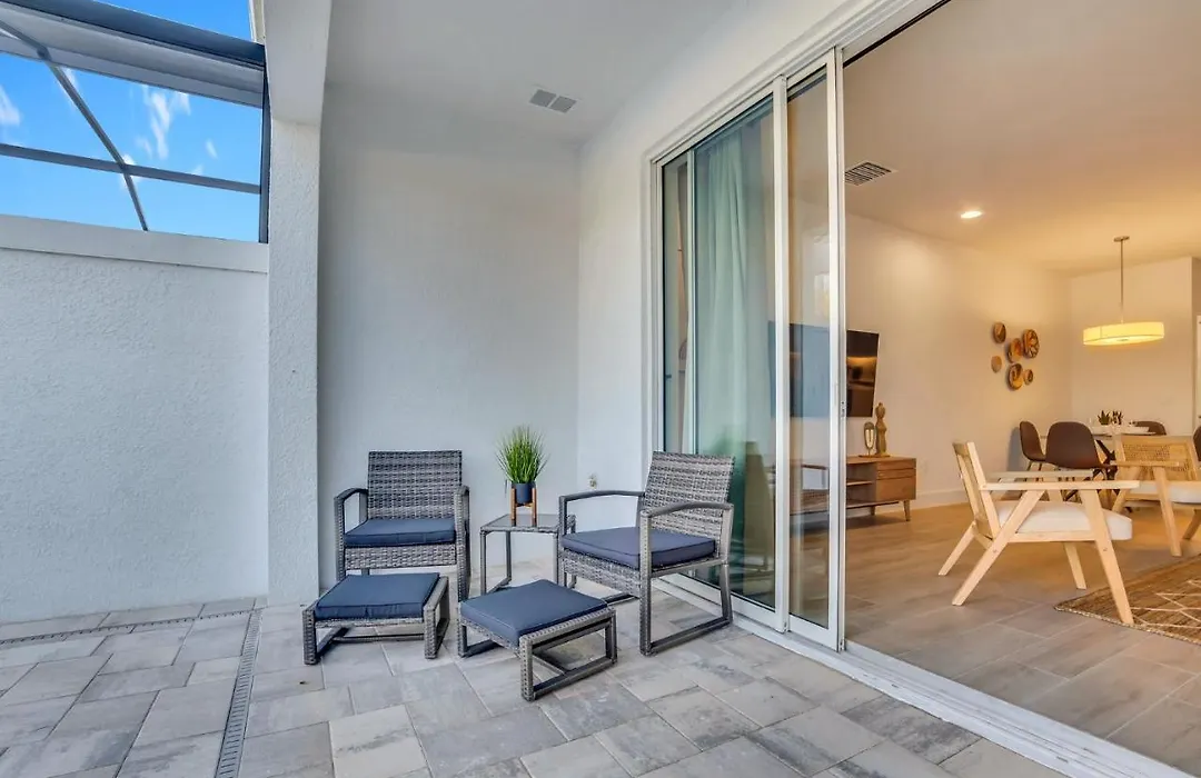 Modern 3Br Townhouse With Pool Near Disney-1