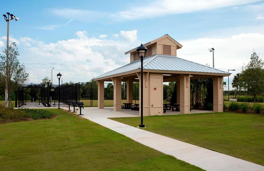 Springhill Suites By Marriott Orlando At Flamingo Crossings Town Center-Western Entrance-1