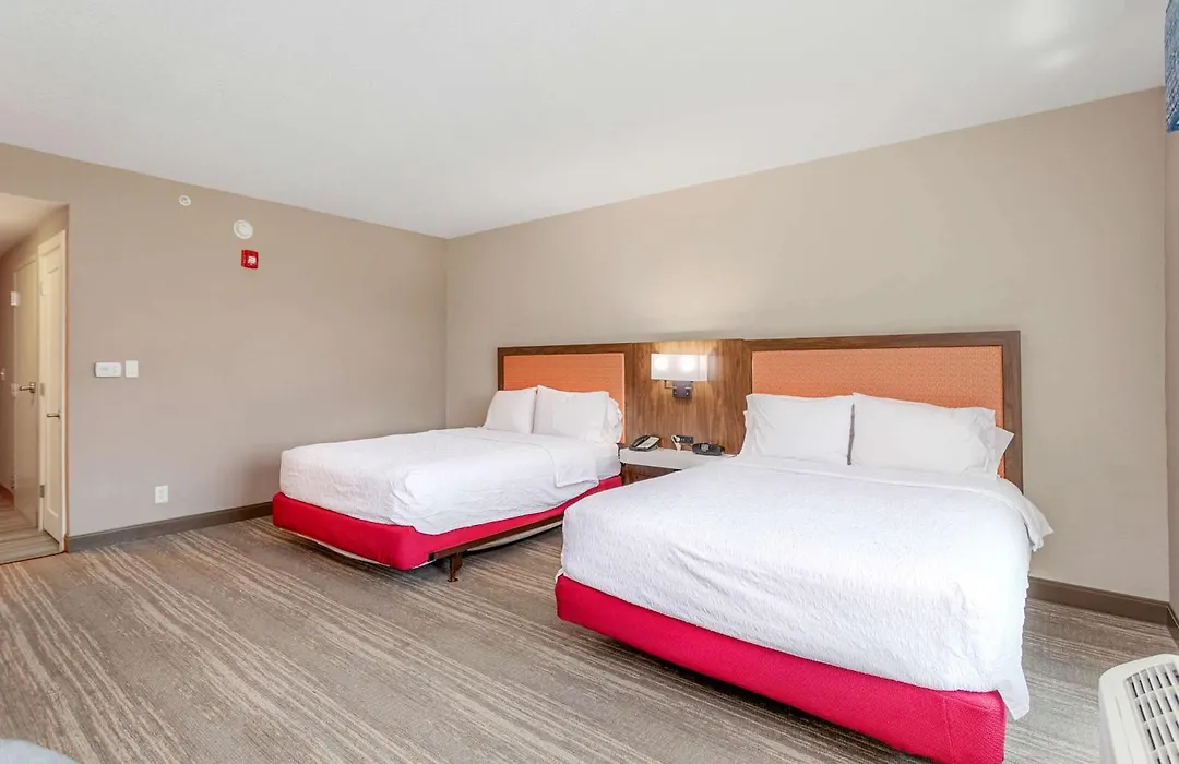 Hampton Inn & Suites Orlando-Apopka-1