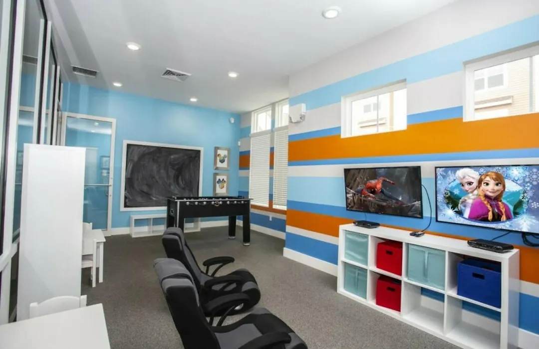 Summerville Resort 5 Bedroom Vacation Home 2620-1