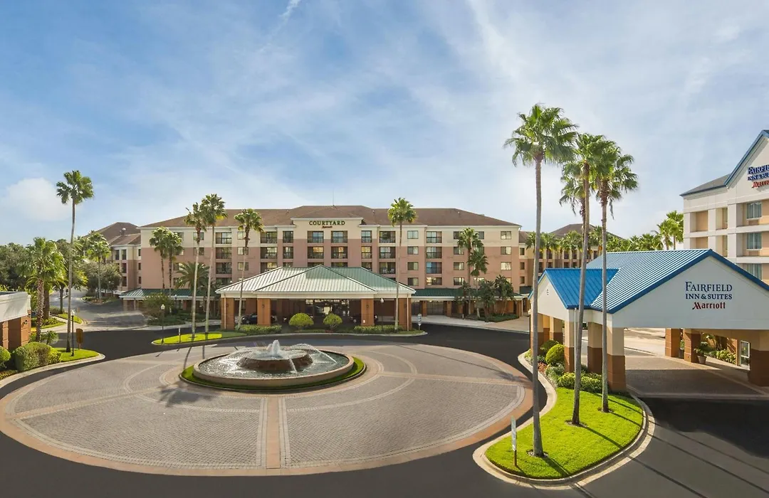 Fairfield Inn & Suites By Marriott Orlando Lake Buena Vista In The Marriott Village-1