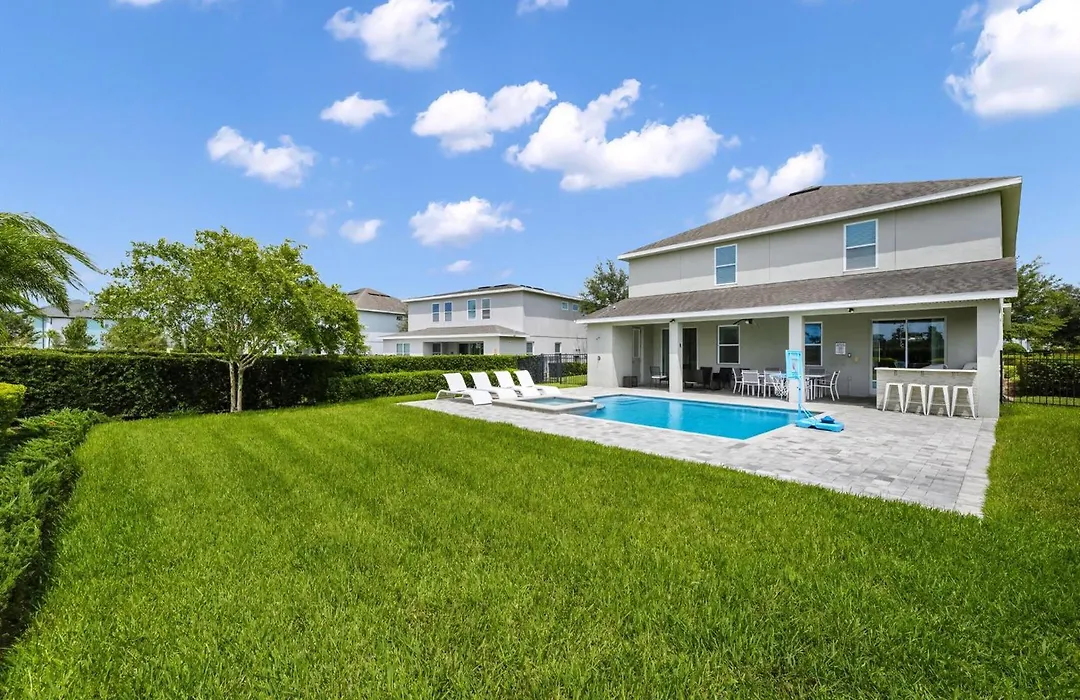 Striking Home With Games, Outdoor Kitchen Near Disney With Waterpark & Resort Access At Encore Resort - 7742Ff-1