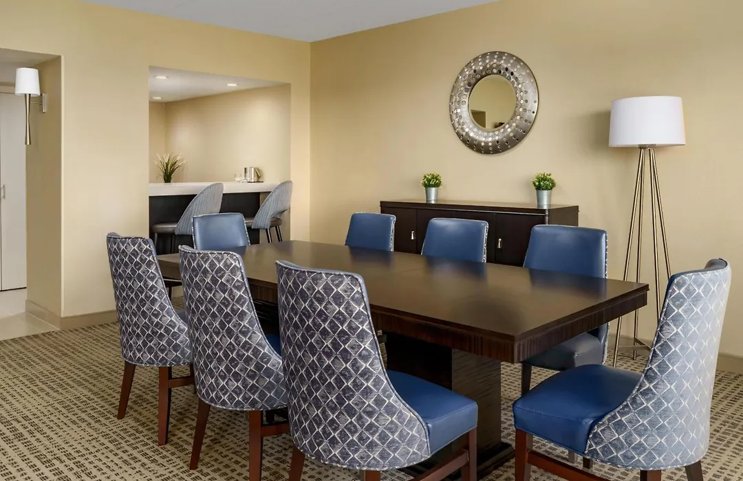 Doubletree By Hilton Orlando Airport Hotel-1