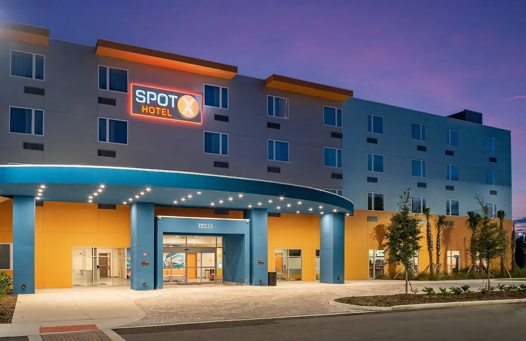 Spot X Hotel Orlando Intl Dr By The Red Collection-1
