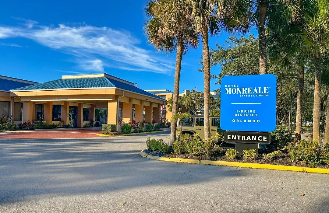 Hotel Monreale Express & Studios Idrive District-1