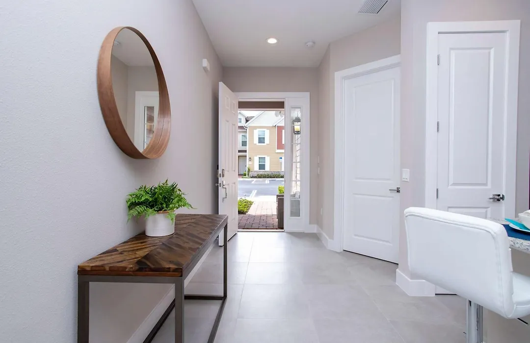 Gorgeous 4 Bedroom Family Friendly Close To Disney 7573-1