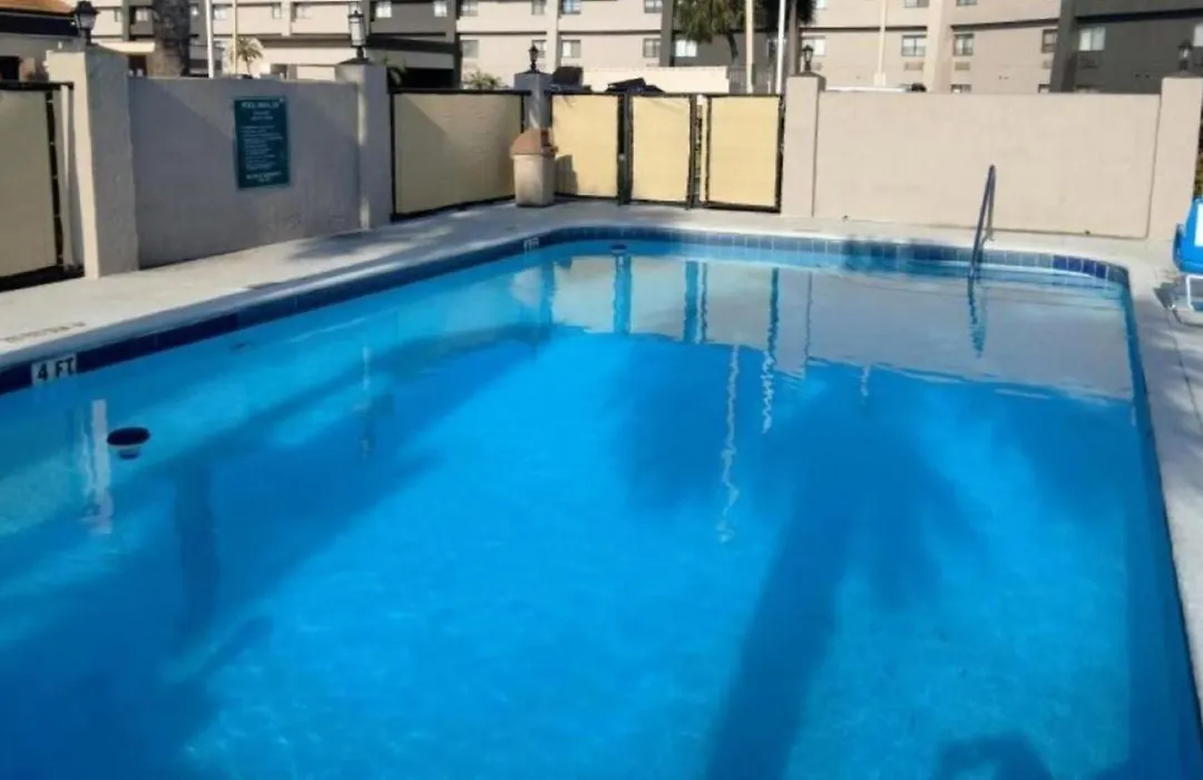Baymont By Wyndham Orlando South-1