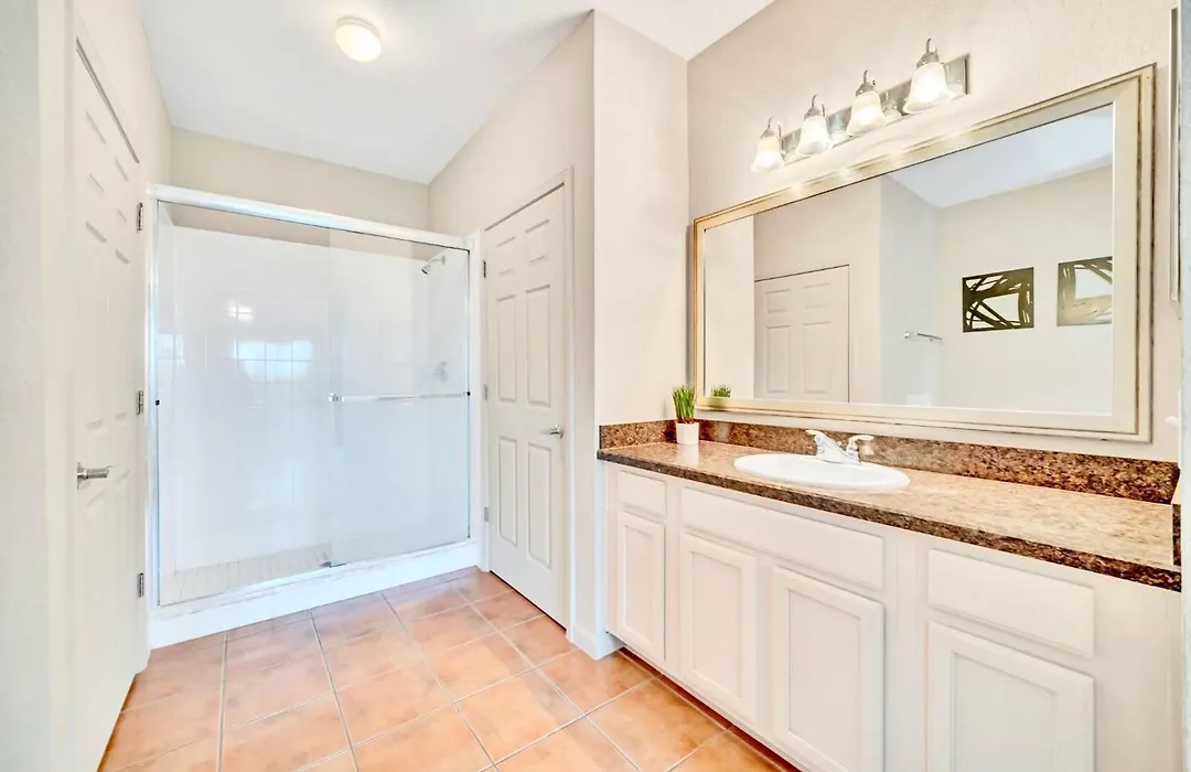 Bright Condo, Near Disney!-1