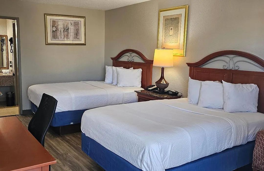 Days Inn By Wyndham Orlando Downtown-1