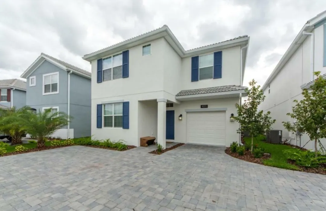Storey Lake - 4811 Kings-1