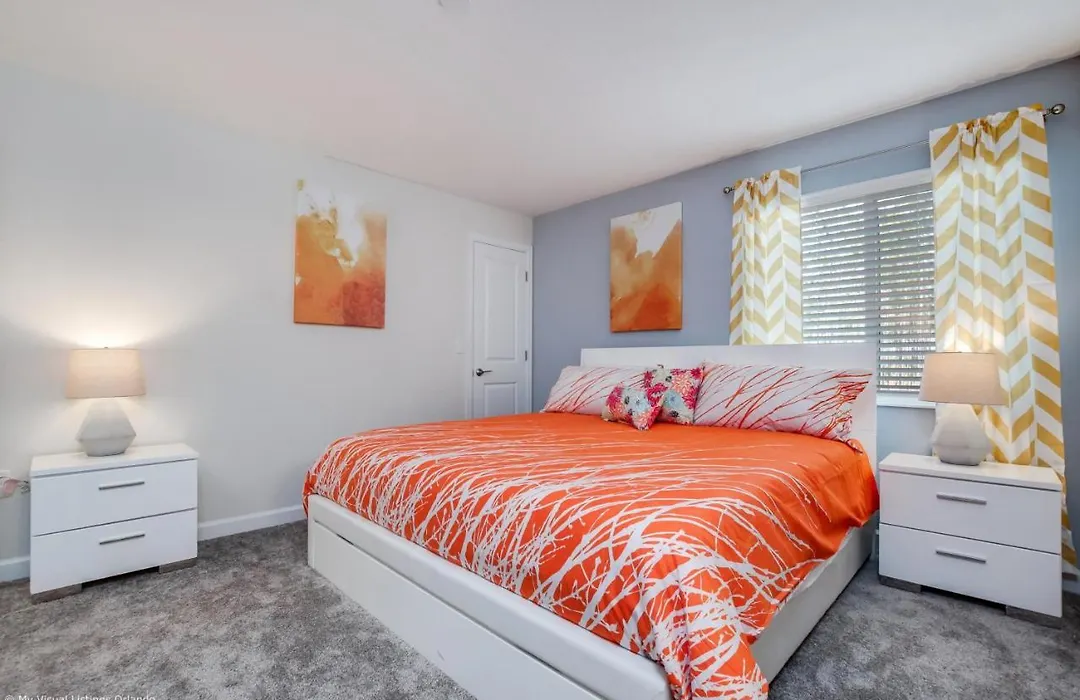 780Pb Luxury Furnished 5 Bedroom 4 Bathroom-1