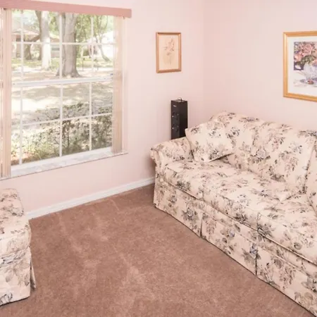 Peaceful Whispering Oaks Villa-2