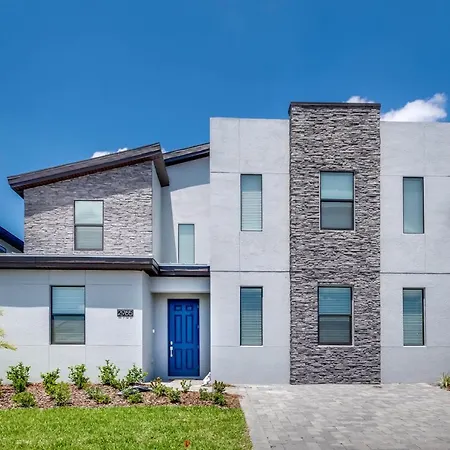 Luxury Lake View 8 Bedroom Villa With Games Room-2