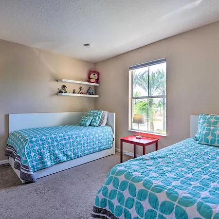 Vibrant Resort Townhome With Patio, 3 Mi To Disney!-3