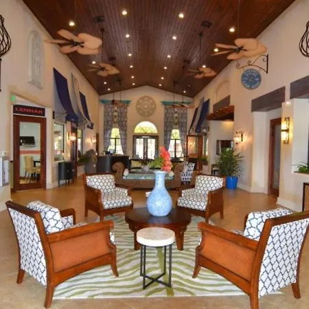 Gorgeous 5 Bed 4 Bath Townhome With Splash Pool In Paradise Palms-2