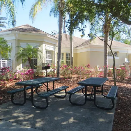 Stunning 4 Bedroom 3 Bath Pool Home In Windsor Palms Resort-3