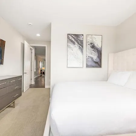 Charming 11 Bdrm Villa With Splash Pad At Encore-2