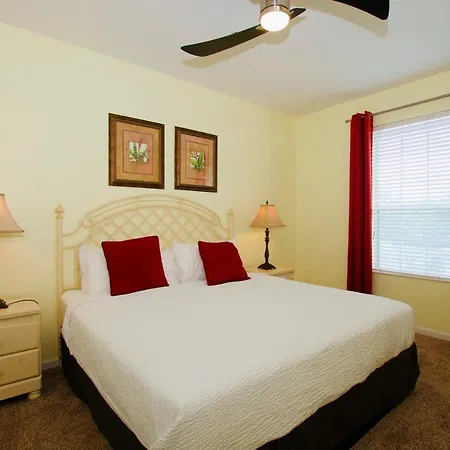 Vista Cay Standard 3 Bedroom Condo-3