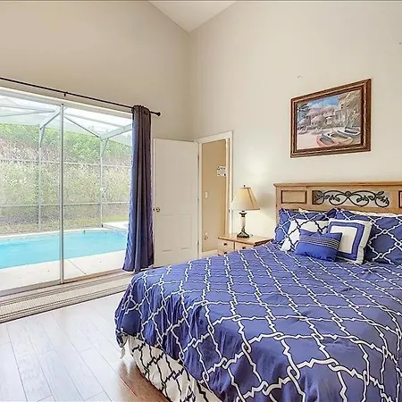 645 Rolling Green House-2