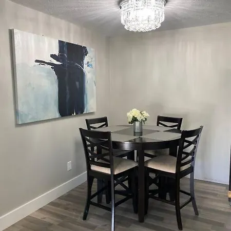 Modern And Stylish Home 10 Minutes From Mco Airport-2