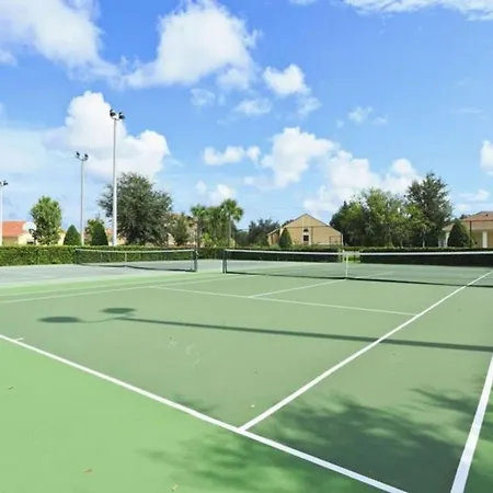 Stylish 3 Bedroom 2 Bathroom Condo In Windsor Hills- 5 Minutes From Disney Townhouse-3