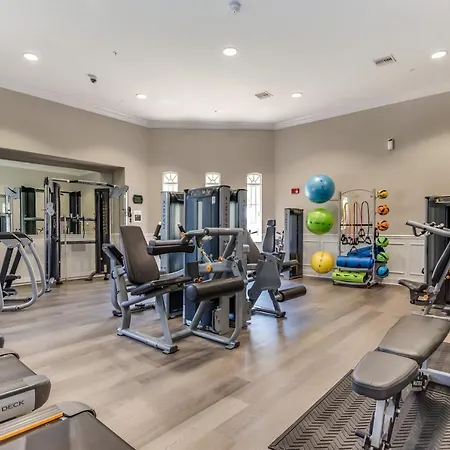 Beautiful 3-Story Vista Cay Townhome Near Disney-3