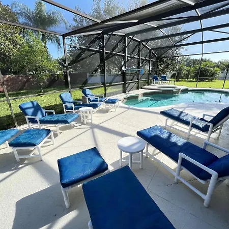 Spacious Family Escape 2 Masters Pool Hot Tub Pool Table & Bbq - 2 Miles Disney-2