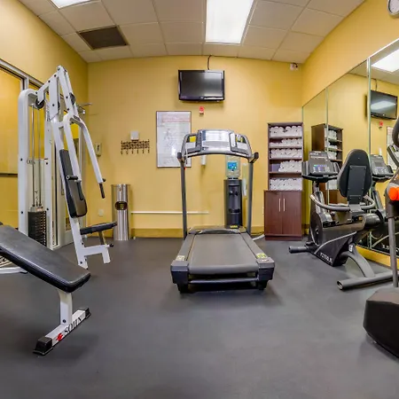 Clarion Inn & Suites At International Drive-2
