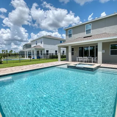 Modern Private Pool 4 Bedroom Home By Disney Home-2