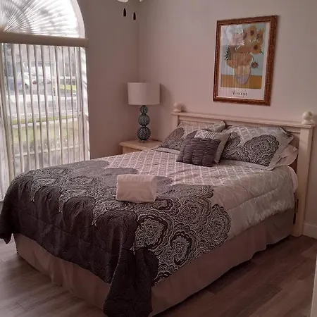 Orange Tree Home With Private Pool And Spa-3