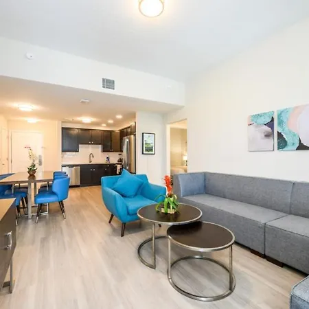 Brand New Modern Vista Cay Reserve Condo - 5003-2