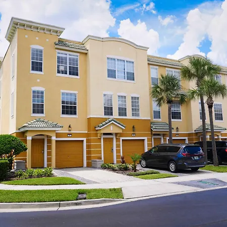 Spacious Townhome wPatio Garage Sleeps10-2