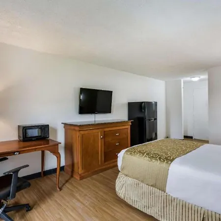 Oyo Hotel Orlando Airport-2