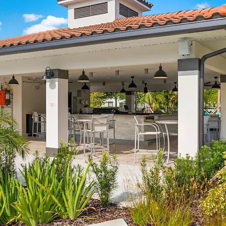 Ground-Floor Vista Cay Condo Near Clubhouse Pool-2