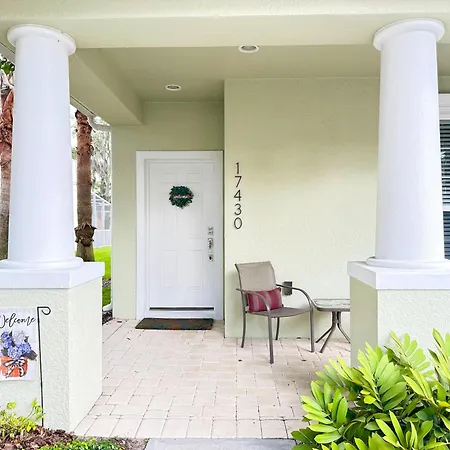 Affordable Disney Pool Home 3 Bed 3 Bath-2
