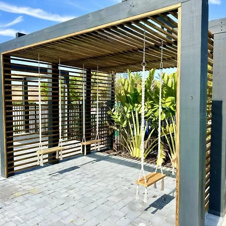 3 Bedrooms 3 Baths The Hub At Westside 3421Tt-3