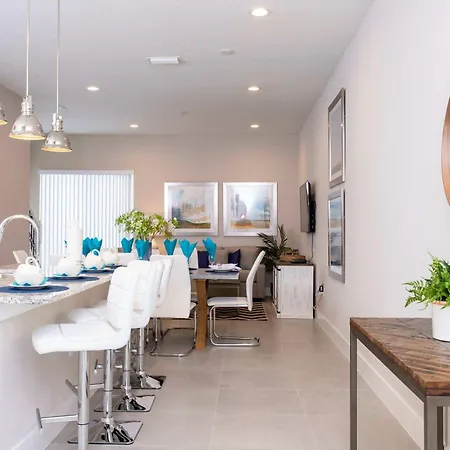 Gorgeous 4 Bedroom Family Friendly Close To Disney 7573-3